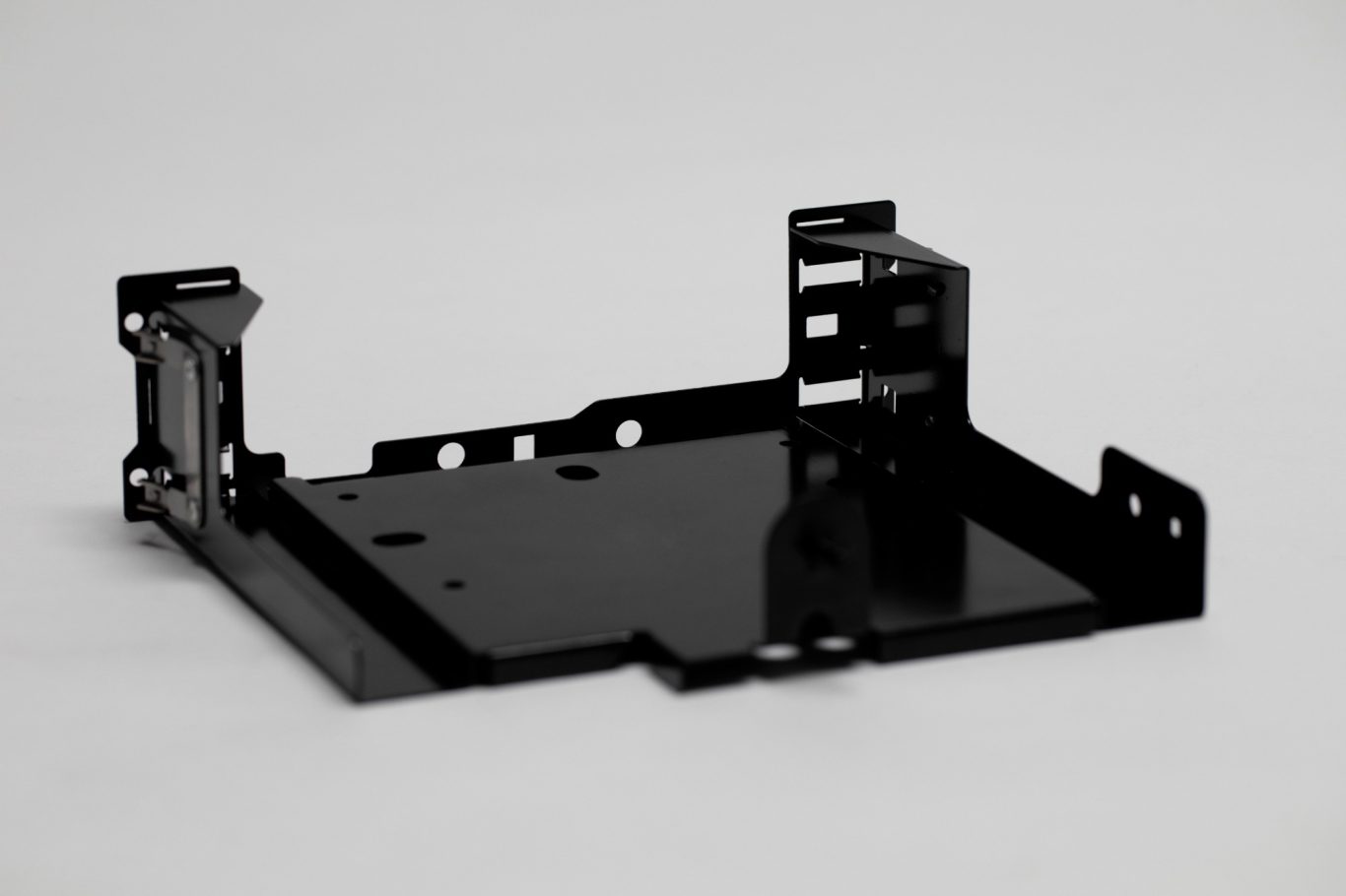 Estructura metálica industrial Estructura metálica fabricada mediante procesos industriales de corte y plegado